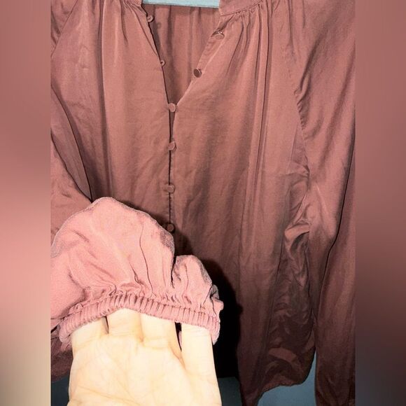 Darling Society Button Down Flowy Blouse In sable Size Medium EUC - Picture 7 of 12